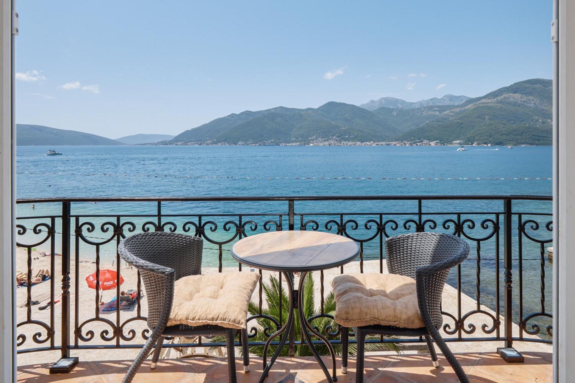 Apartment Villa Marija 蒂瓦特 外观 照片