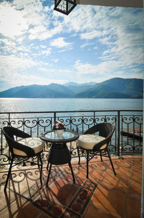 Apartment Villa Marija 蒂瓦特 外观 照片