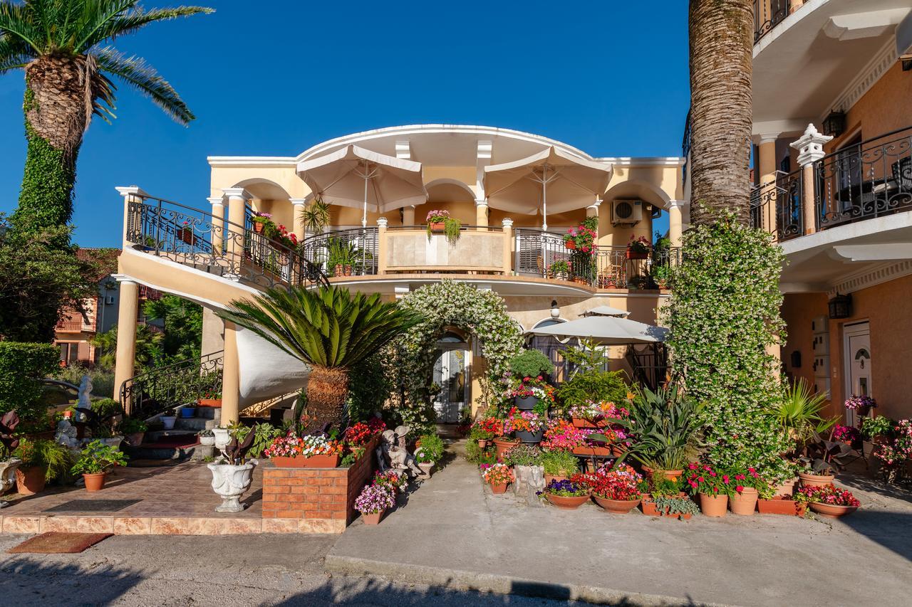 Apartment Villa Marija 蒂瓦特 外观 照片